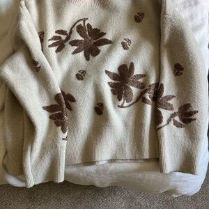 Zara Beige Floral Sweater